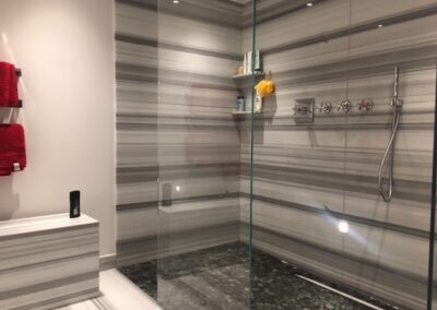bathroom-bianco-striato-marble