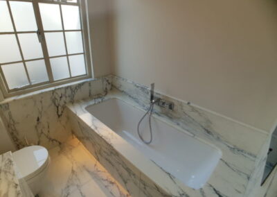 white-marble-bathroom-arabescato-corchia-shower-enclosure-bath-london