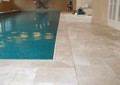 swimming-pool-travertine-stone-surround