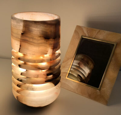 boreal-onyx-side-lamp-light-onyx-photo-frame