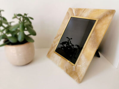 onyx-semi-precious-stone-photo-frame-wedding-gift