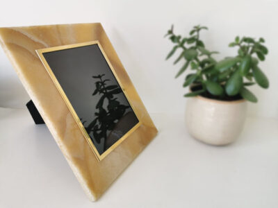 onyx-semi-precious-stone-photo-frame-wedding-gift