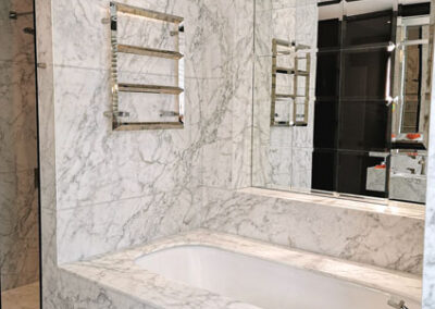 calacatta-michelangelo-marble-bathroom