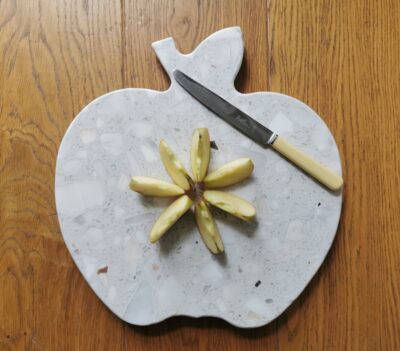 terrazzo-quartz-apple-serving-chopping-board