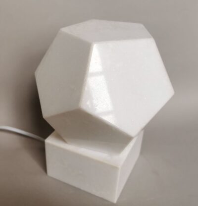 white-onyx-table-lamp