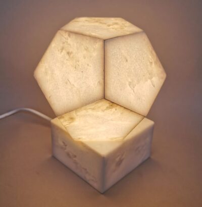 white-onyx-table-lamp